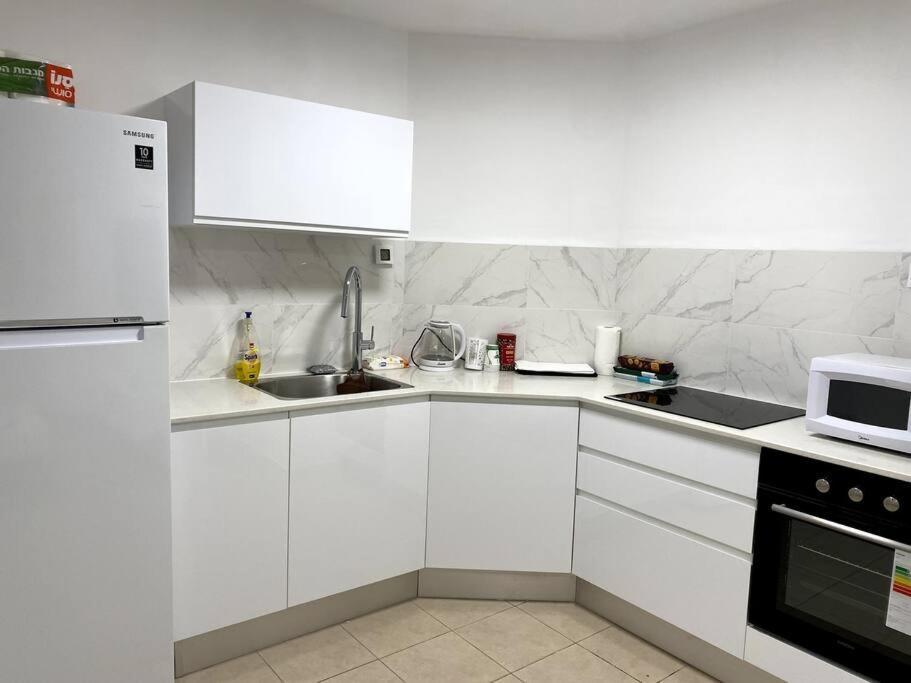 Dc Apartments - 2 Bedrooms Near The Beach Ελάτ Εξωτερικό φωτογραφία